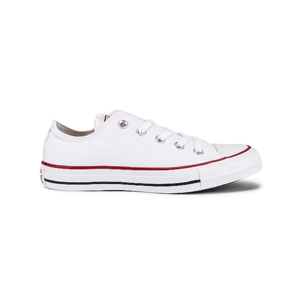 Converse Chuck Taylor All Star Sneaker in Optical White, size 6 women - Picture 1 of 11